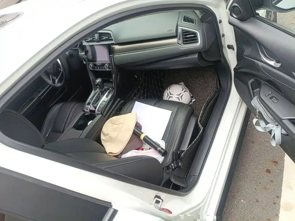Honda Civic — фото 18