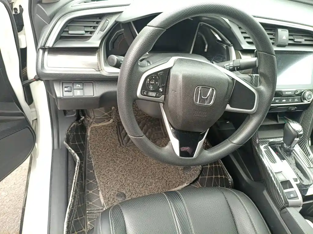 Honda Civic — фото 3