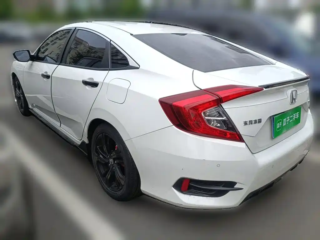 Honda Civic — фото 25