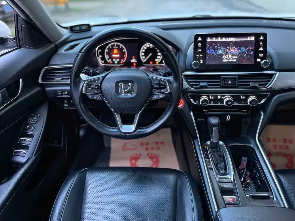 Honda Inspire — фото 10