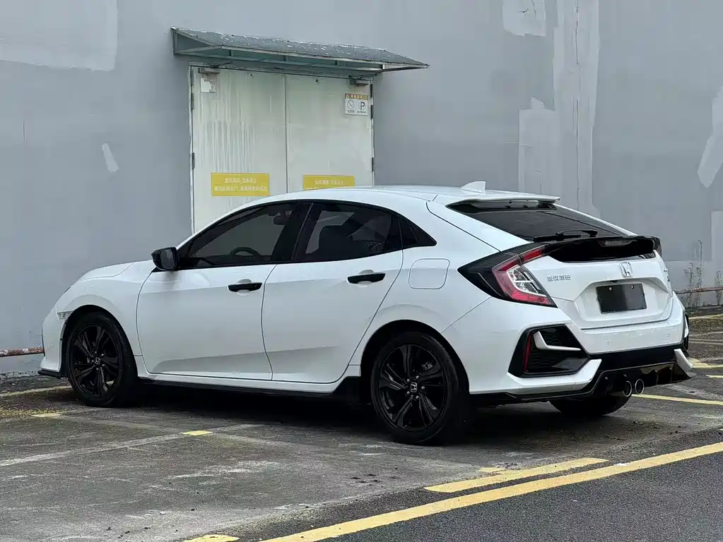 Honda Civic — фото 4