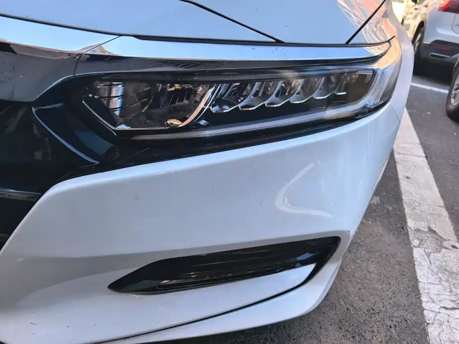 Honda Accord — фото 5
