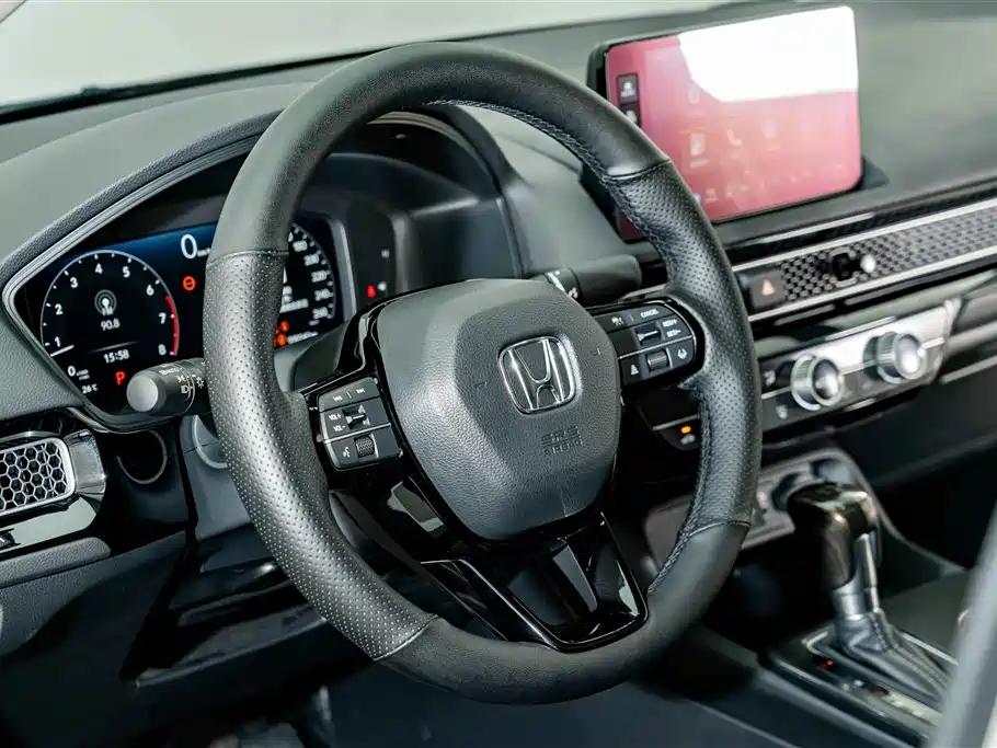 Honda Civic — фото 10
