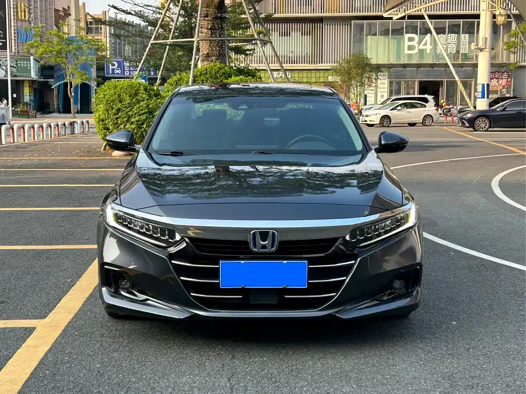 Honda Accord — фото 2