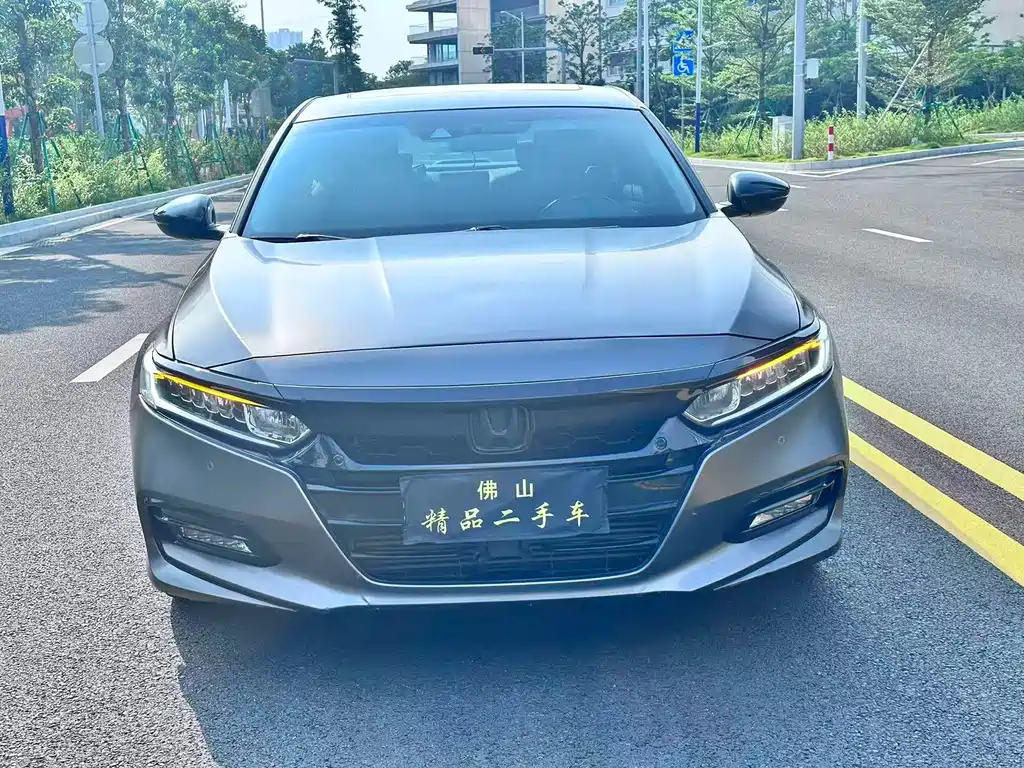 Honda Accord — фото 2
