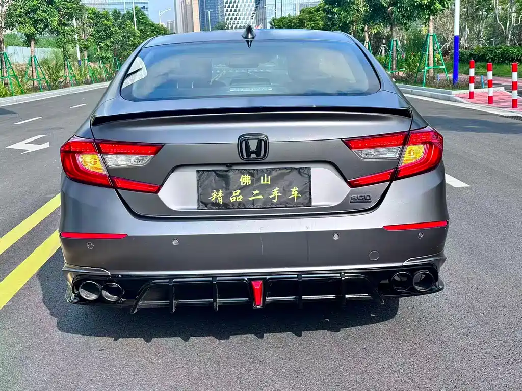 Honda Accord — фото 4