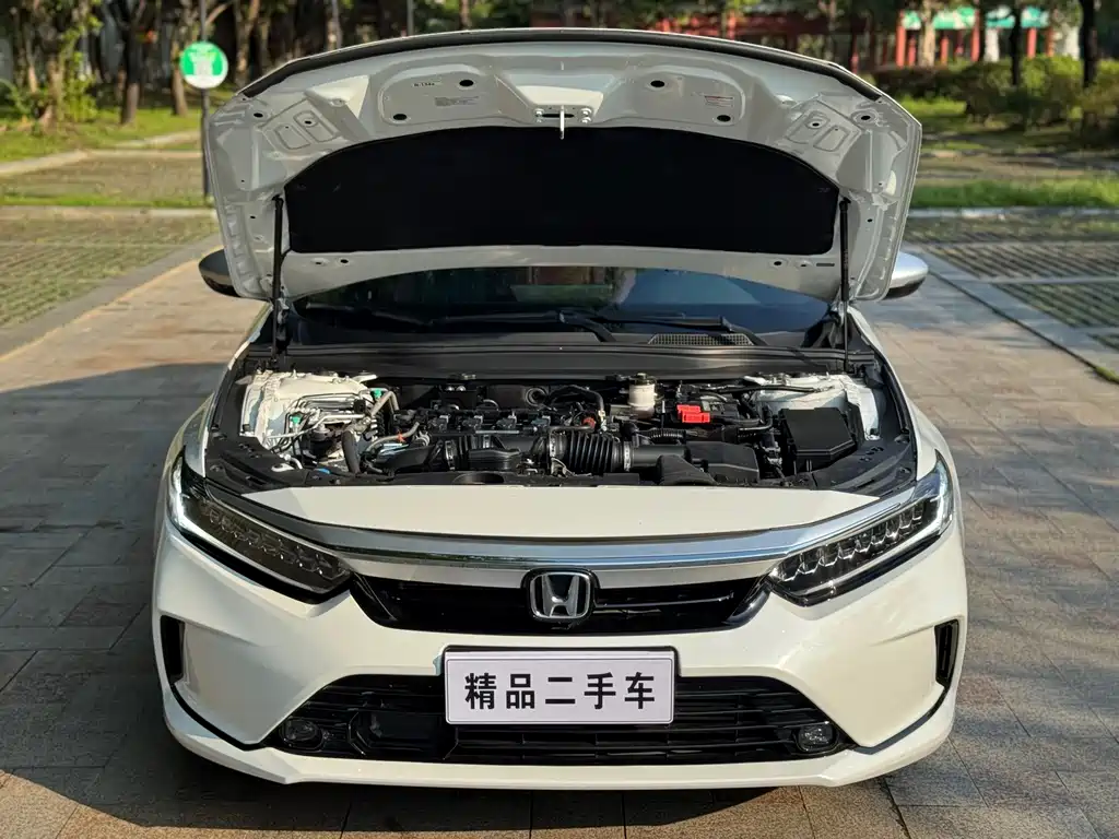 Honda Inspire — фото 18