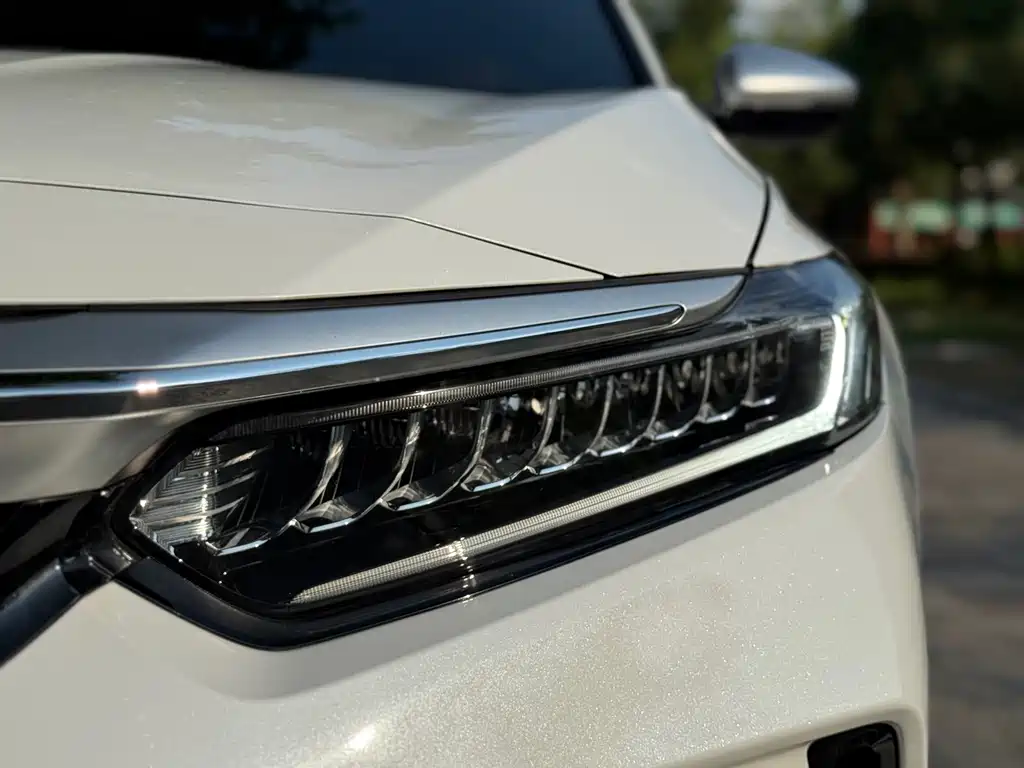Honda Inspire — фото 20