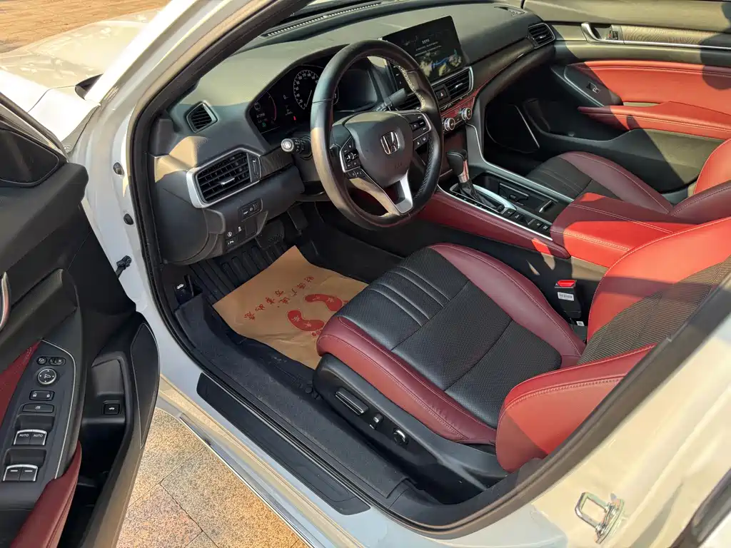 Honda Inspire — фото 10