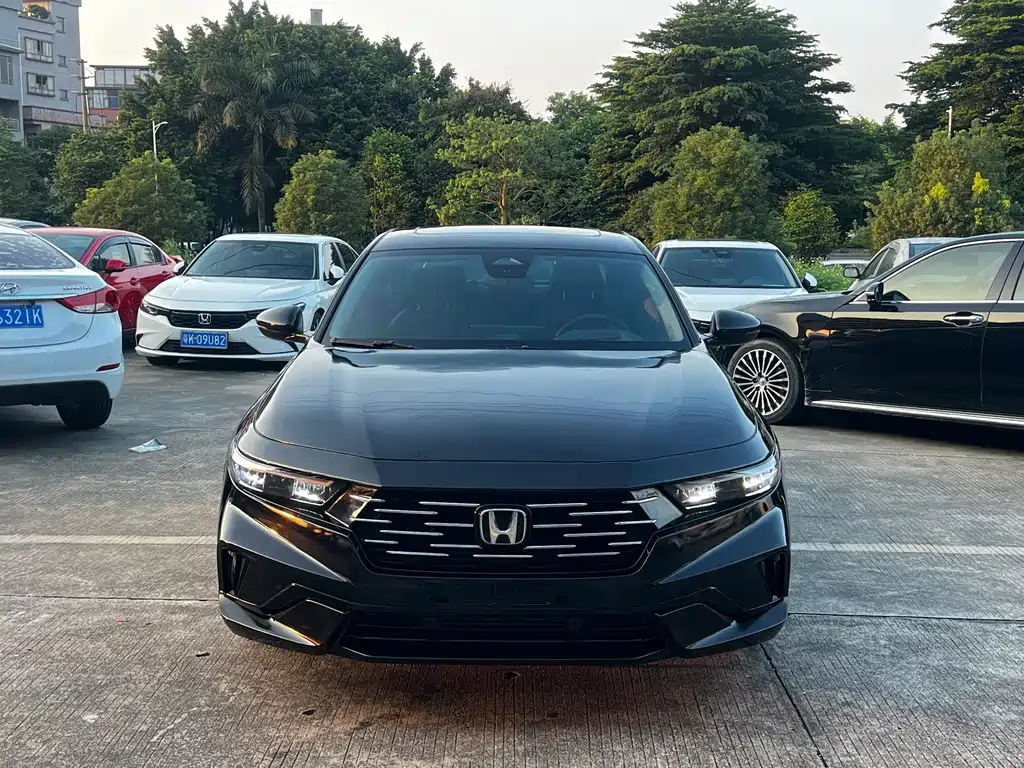 Honda Accord — фото 2