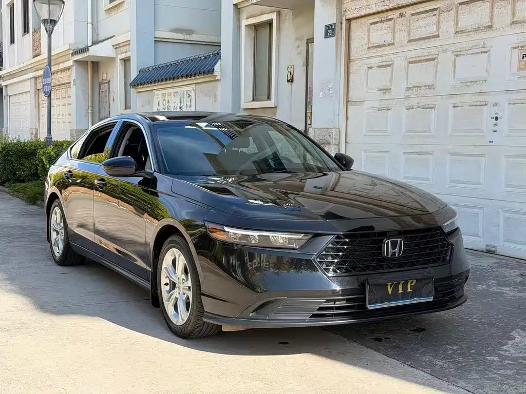 Honda Accord — фото 3