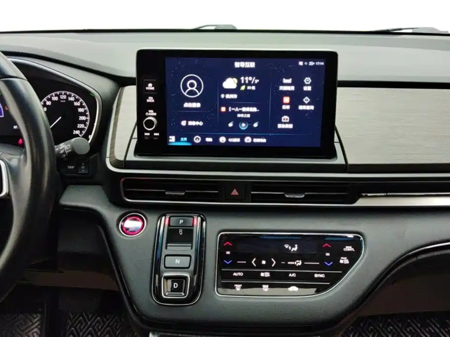 Honda Odyssey — фото 13
