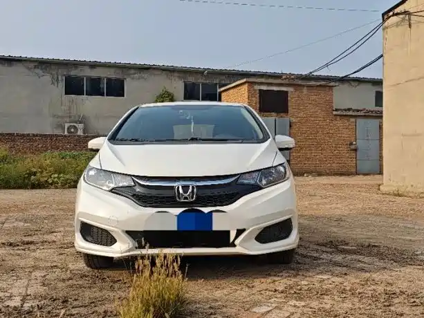 Honda Fit — фото 2
