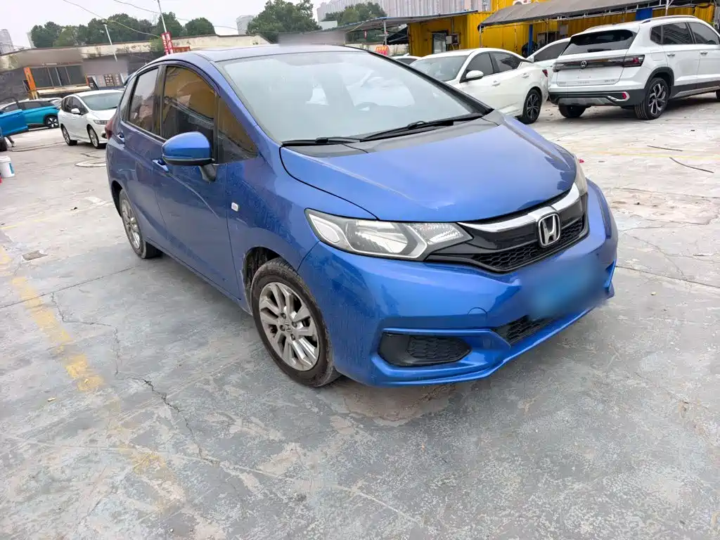 Honda Fit — фото 22