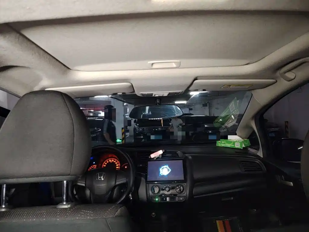 Honda Fit — фото 9