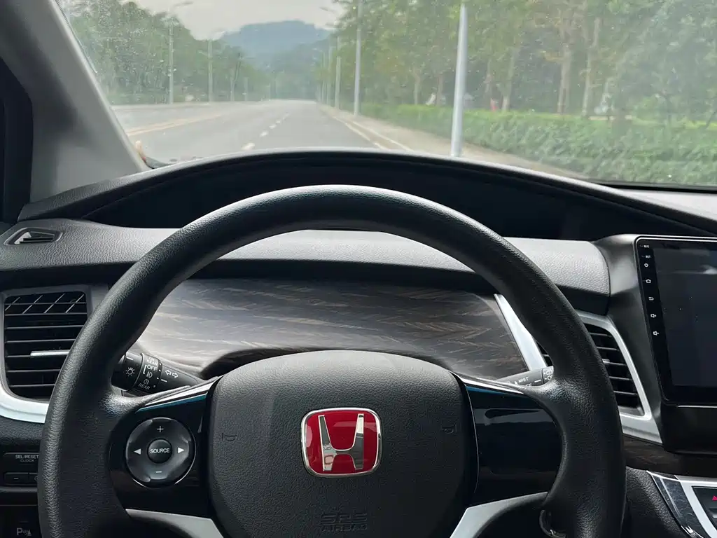 Honda Jade — фото 10