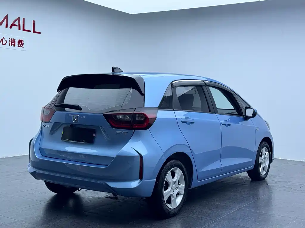 Honda Fit — фото 6