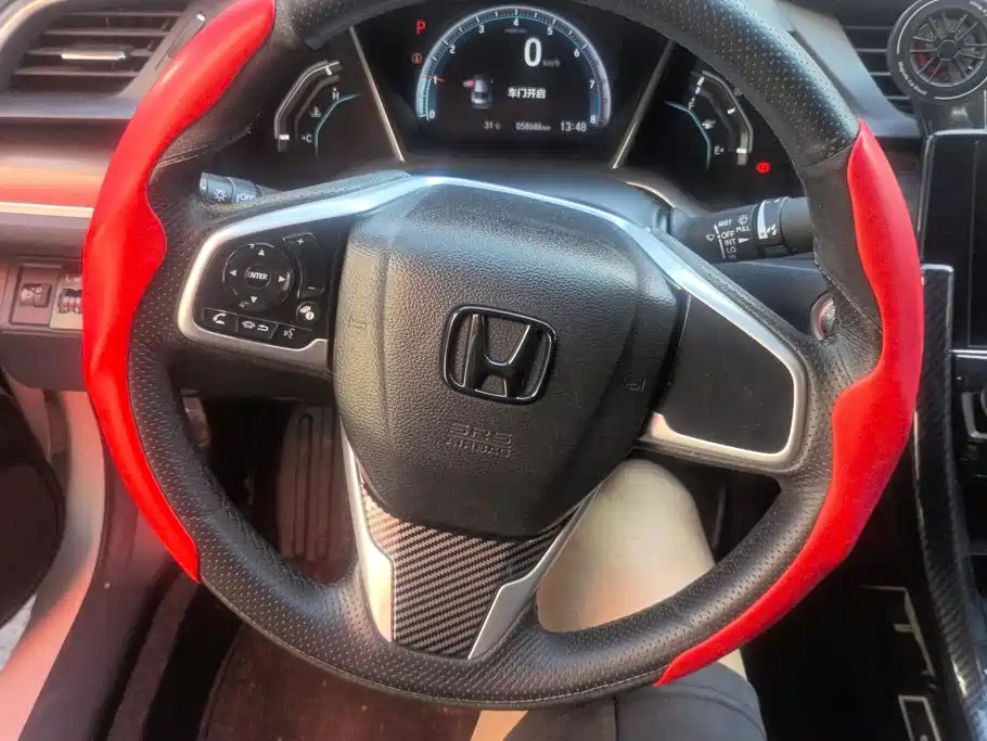 Honda Civic — фото 15