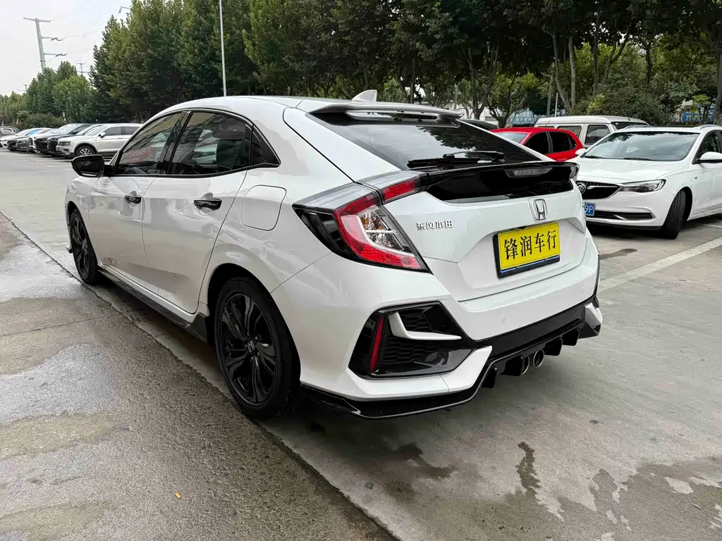 Honda Civic — фото 5