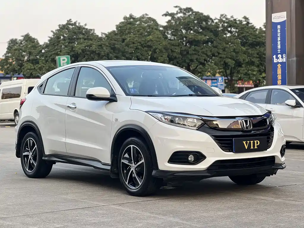 Honda Vezel — фото 3