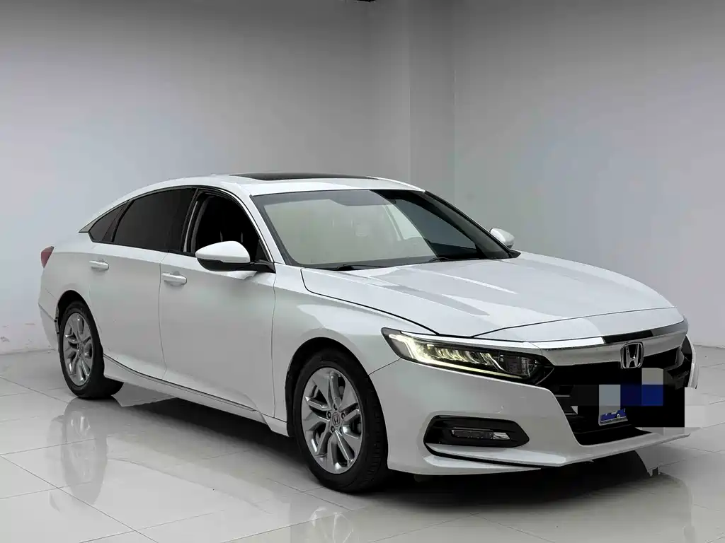 Honda Accord — фото 3