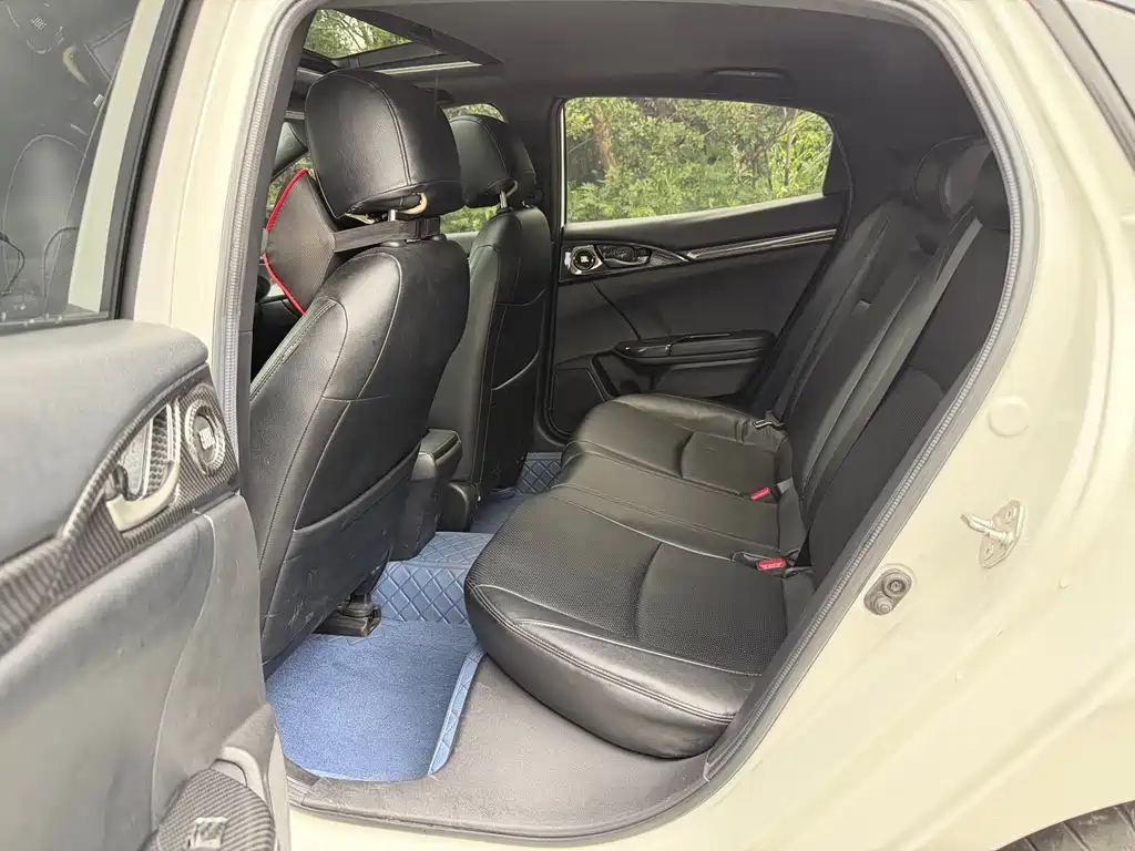 Honda Civic — фото 5