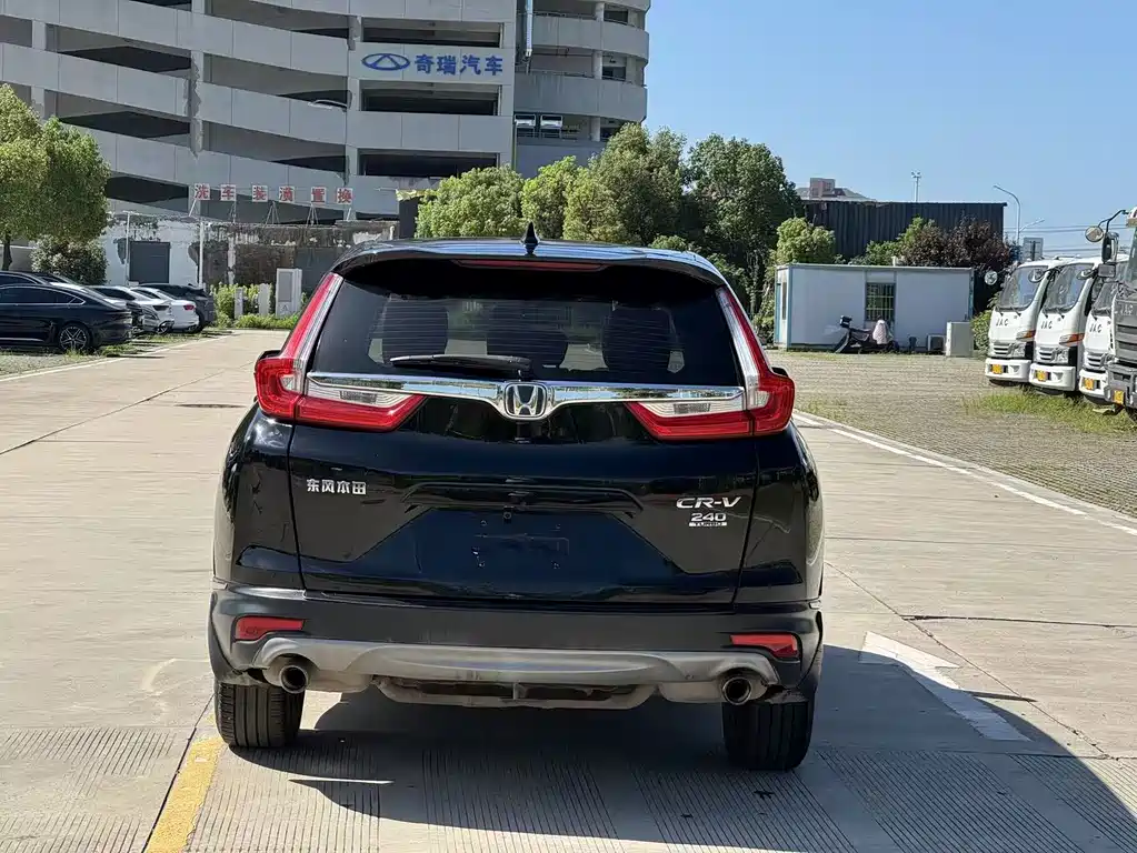 Honda CR-V — фото 6