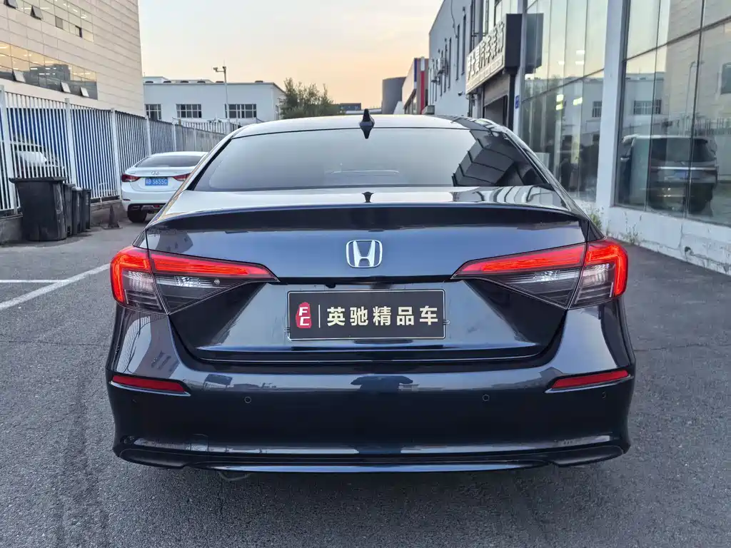 Honda Civic — фото 5