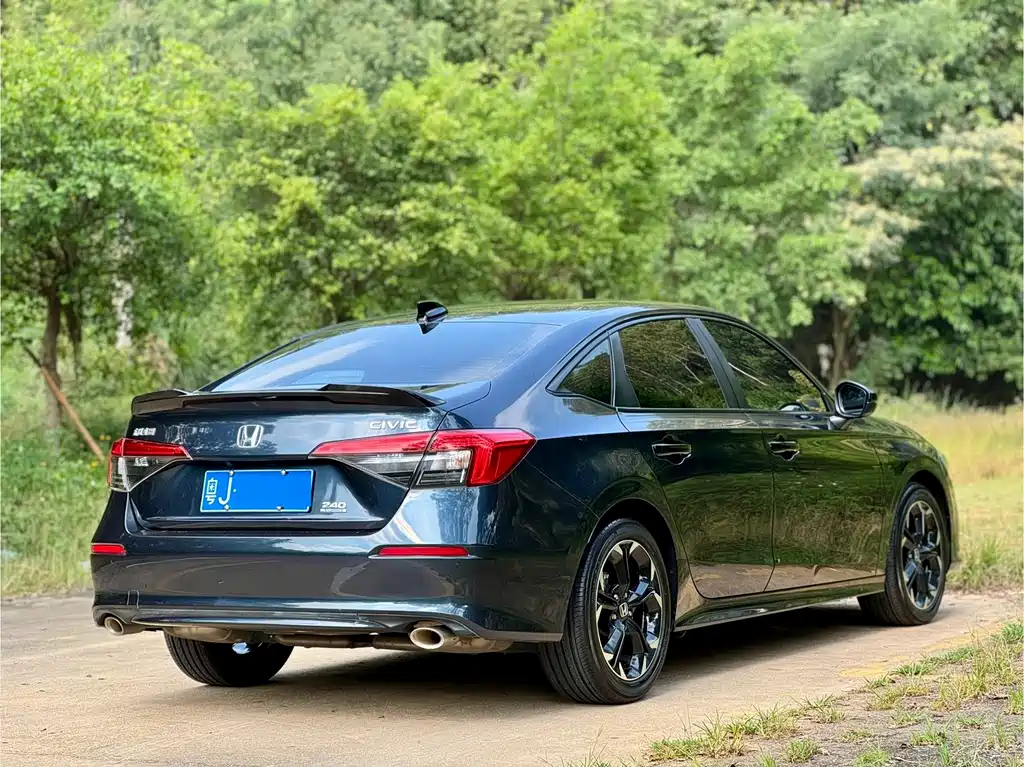 Honda Civic — фото 6