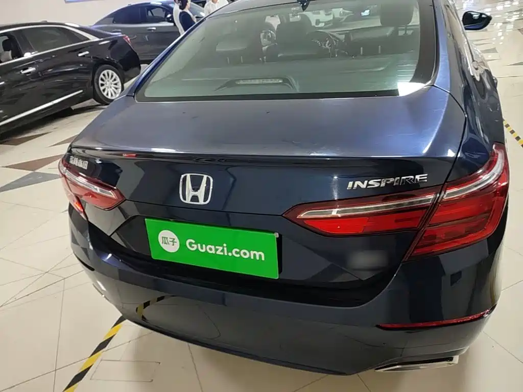 Honda Inspire — фото 6