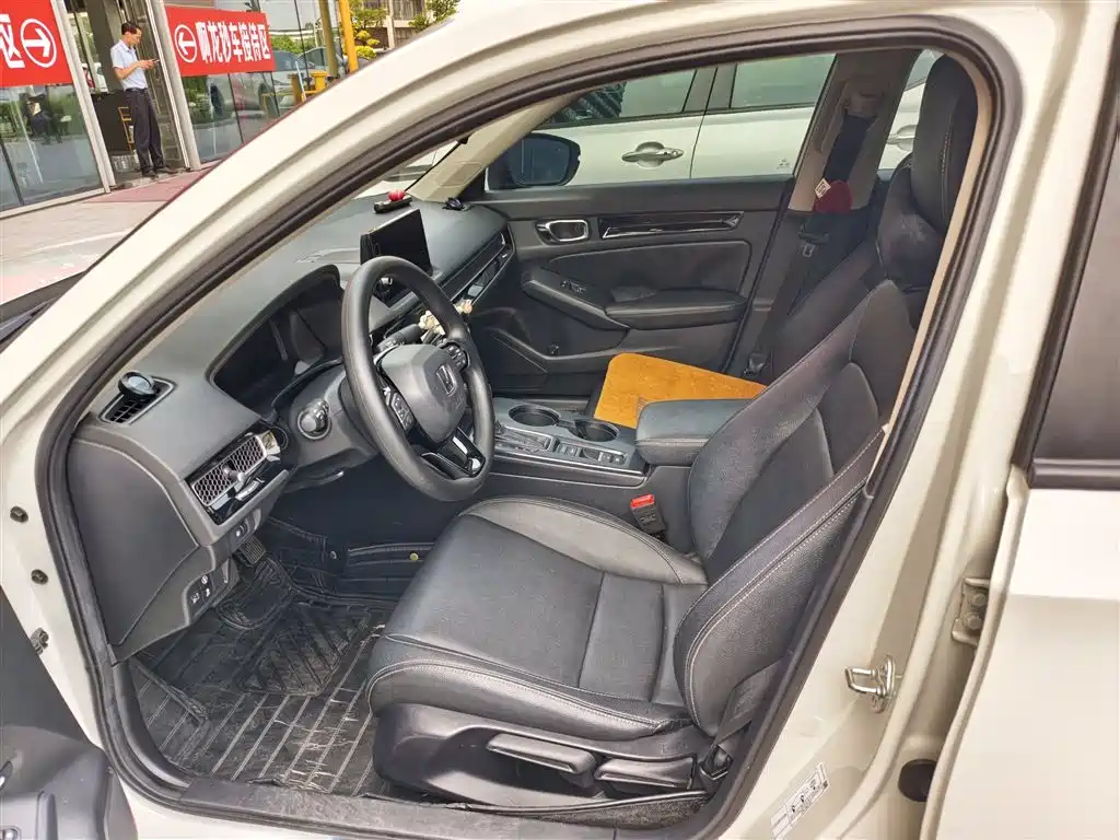 Honda Civic — фото 3