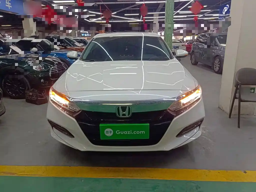 Honda Accord — фото 3
