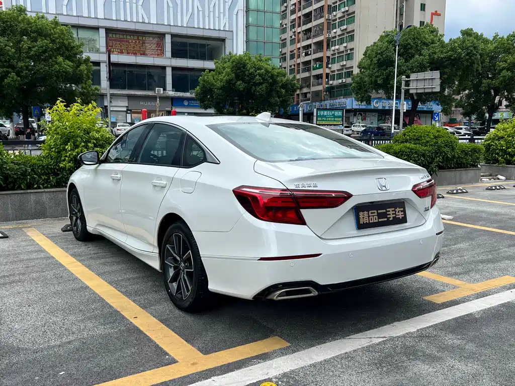 Honda Inspire — фото 5