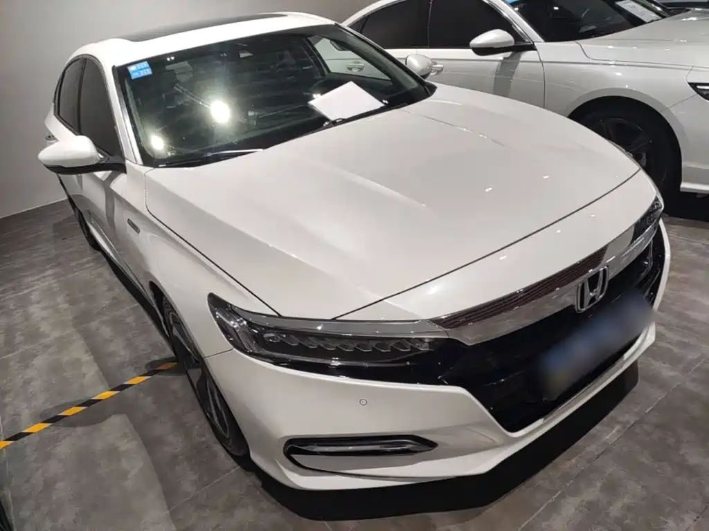 Honda Accord — фото 4
