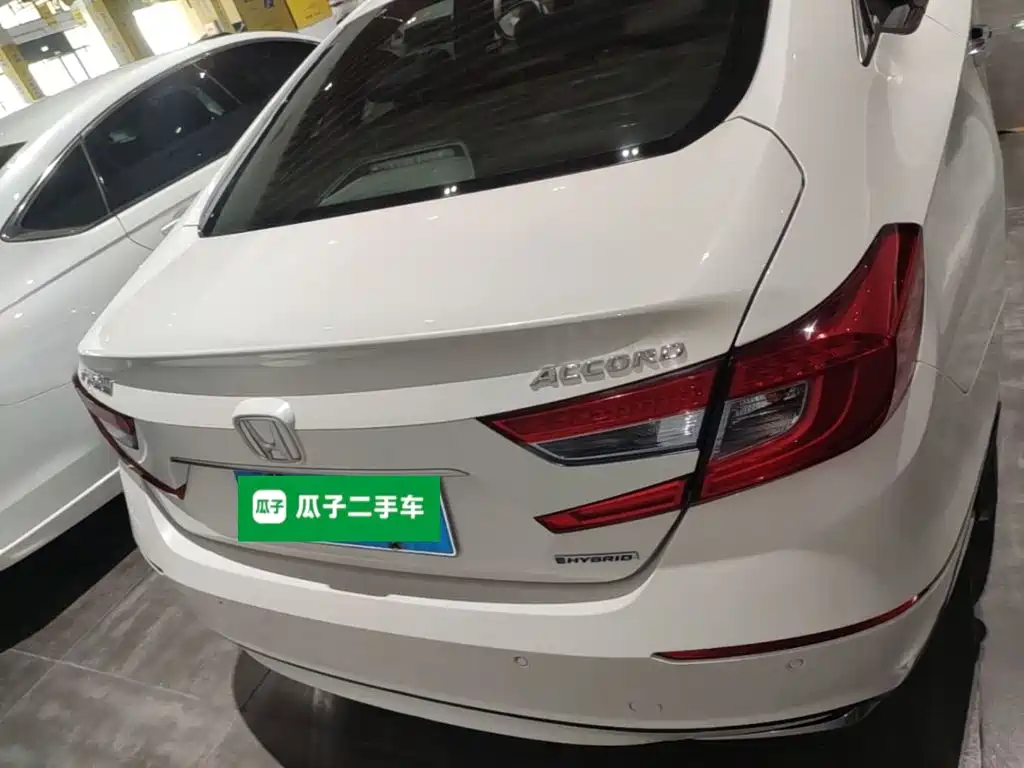 Honda Accord — фото 6
