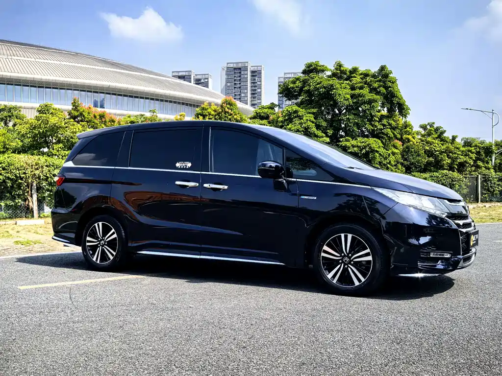 Honda Odyssey — фото 5