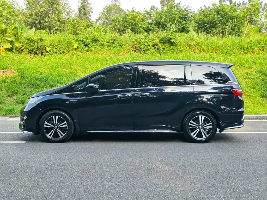 Honda Odyssey — фото 4