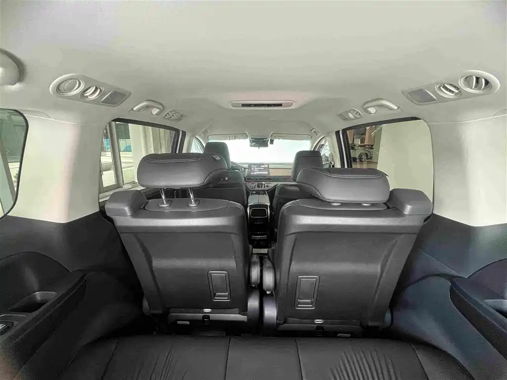 Honda Odyssey — фото 11