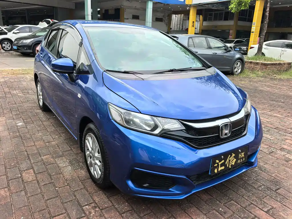 Honda Fit — фото 3