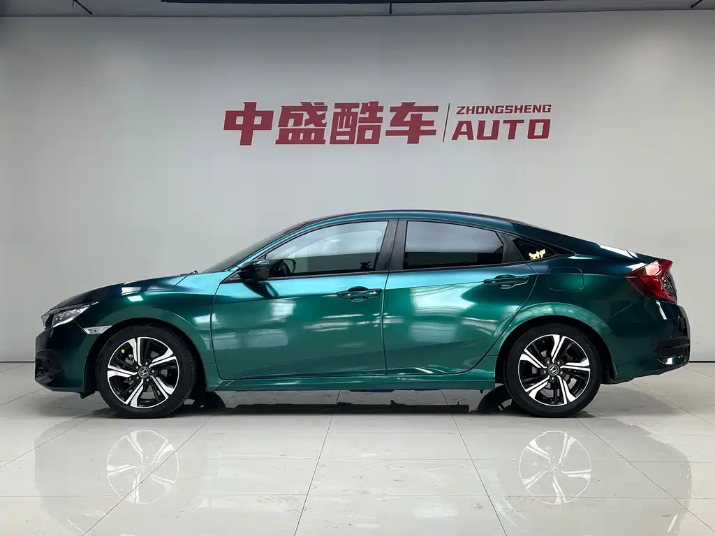 Honda Civic — фото 15