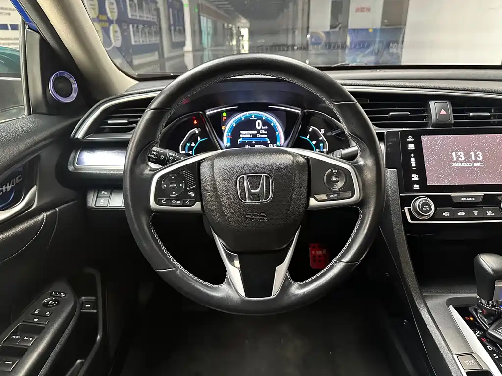 Honda Civic — фото 28