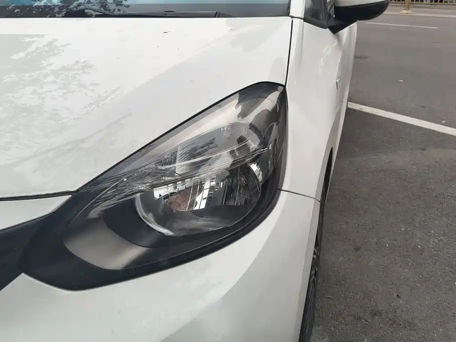 Honda Fit — фото 5