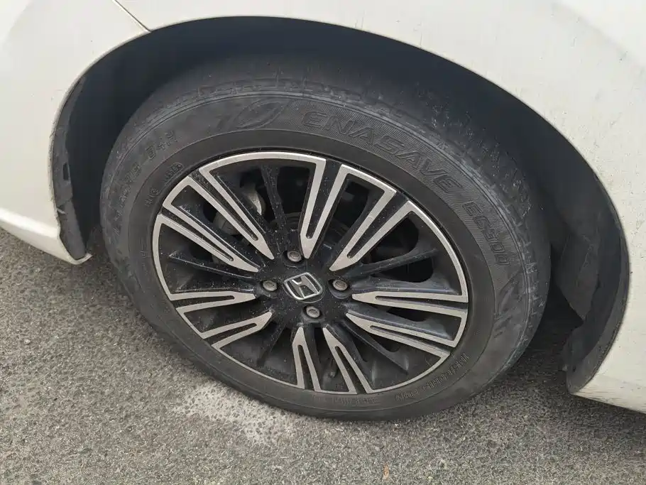 Honda Fit — фото 6