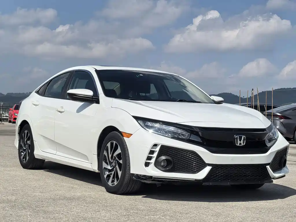 Honda Civic — фото 3