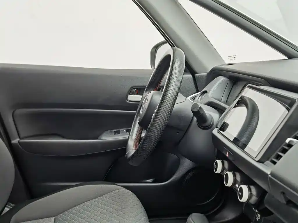 Honda Fit — фото 22