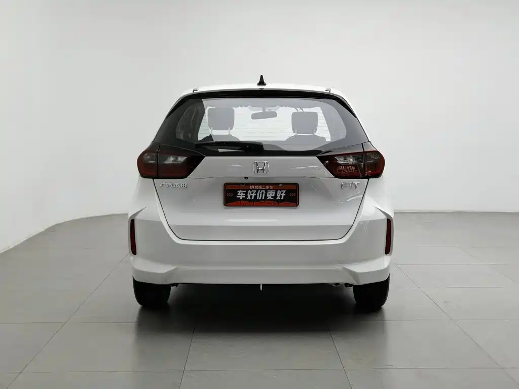 Honda Fit — фото 4