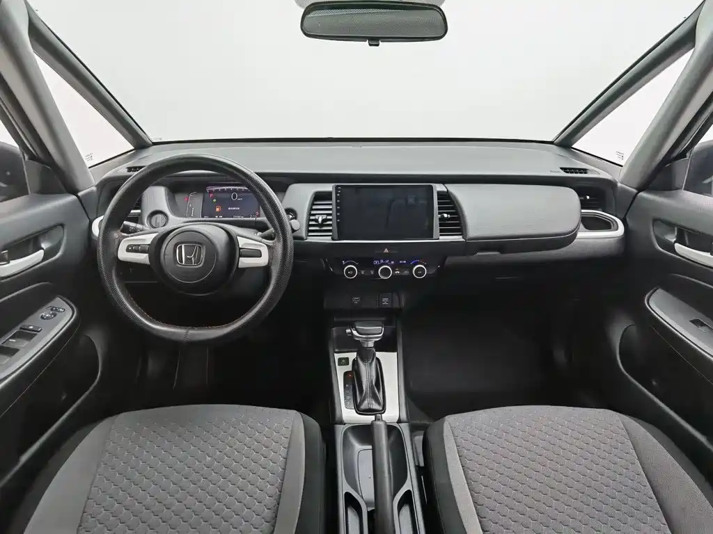 Honda Fit — фото 5