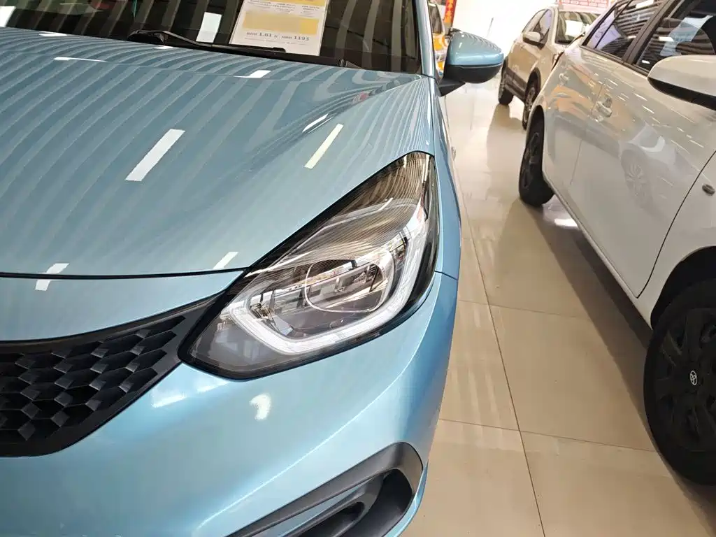 Honda Fit — фото 3
