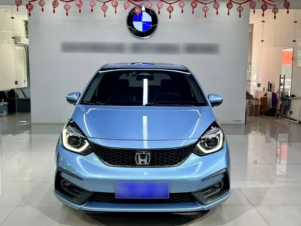 Honda Fit — фото 9