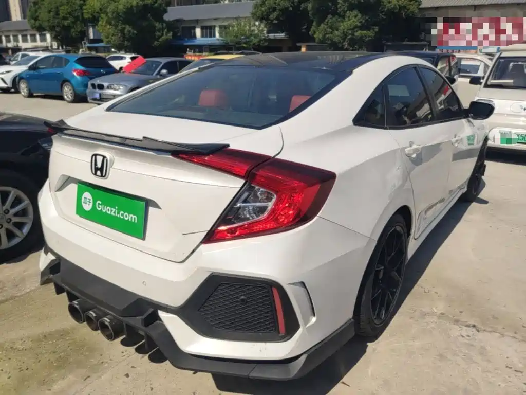 Honda Civic — фото 5